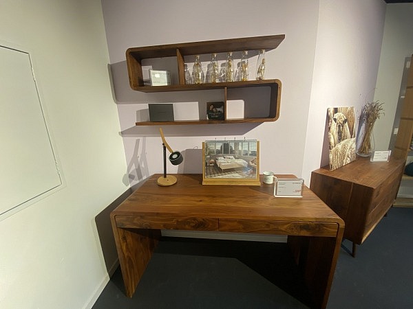 S-förmiges Wandregal „com:ci“ – 2 Ausstellungsstücke (Züri..