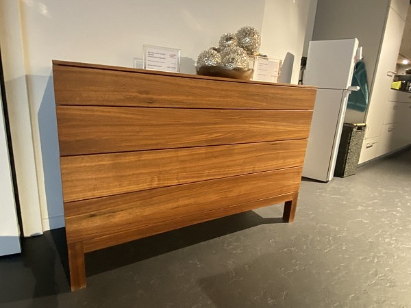 Kommode „Landino“ – Einzelstück aus Ausstellung (Zürich)